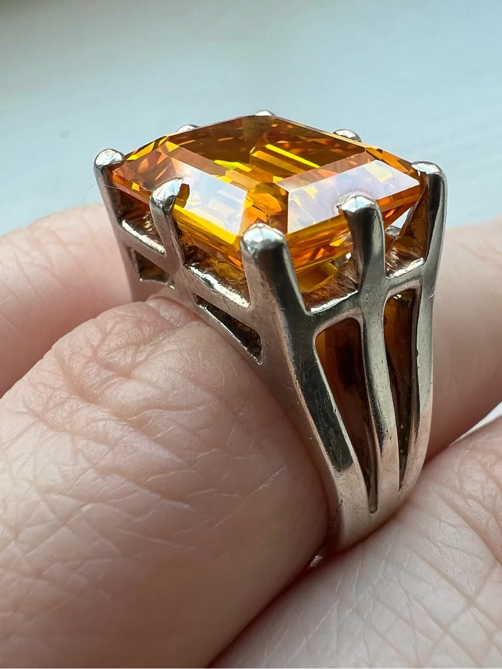 Vintage Sterling Silver Ring with Large Amber-Cut Yellow / Orange Stone 925
